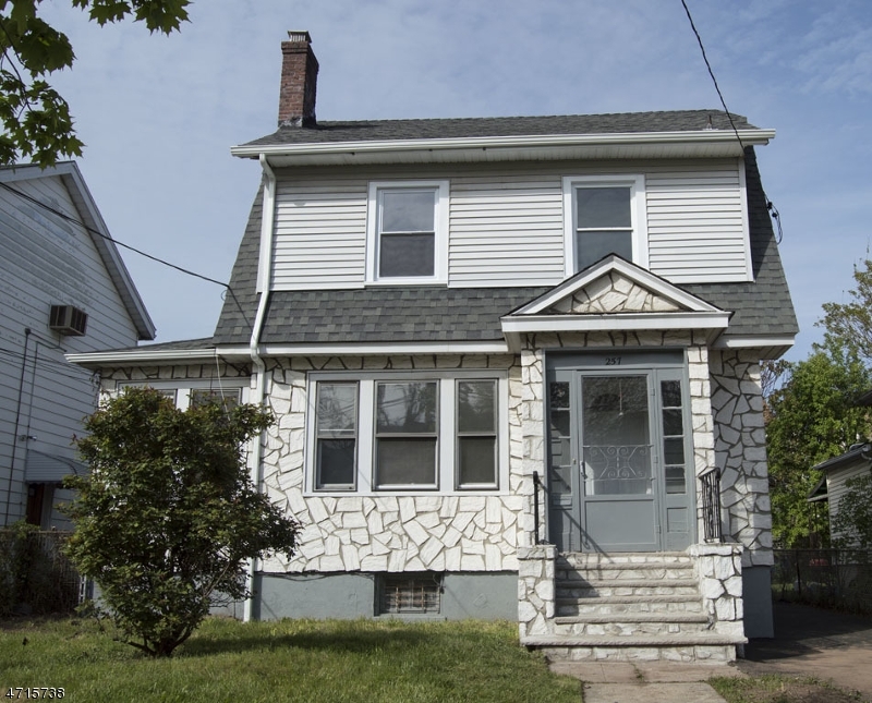 Property Photo:  257 Pomona Ave  NJ 07112 