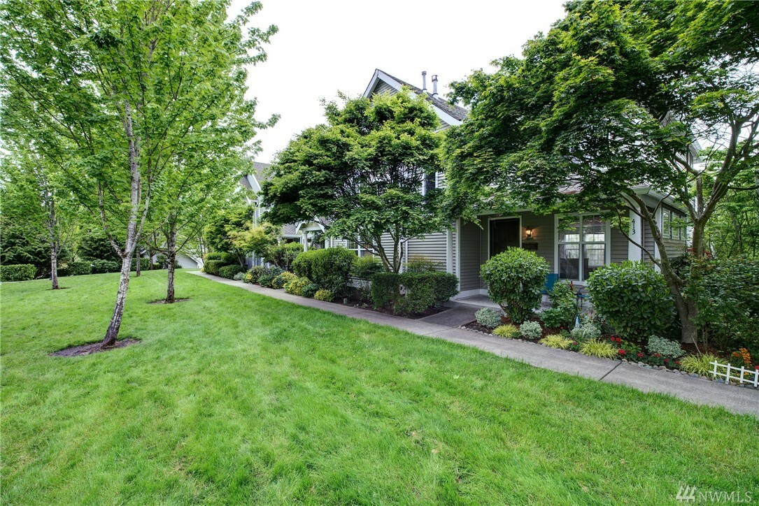 Property Photo:  413 227th Lane NE 43  WA 98074 