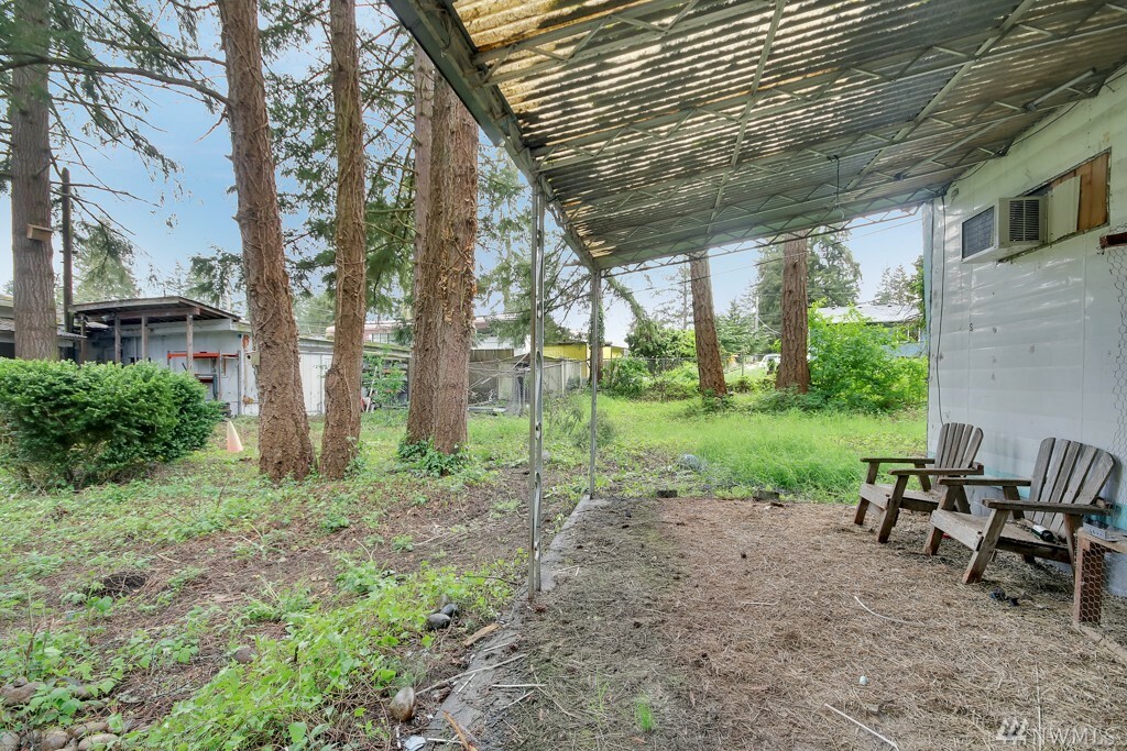 Property Photo:  25110 54th Ave E  WA 98338 