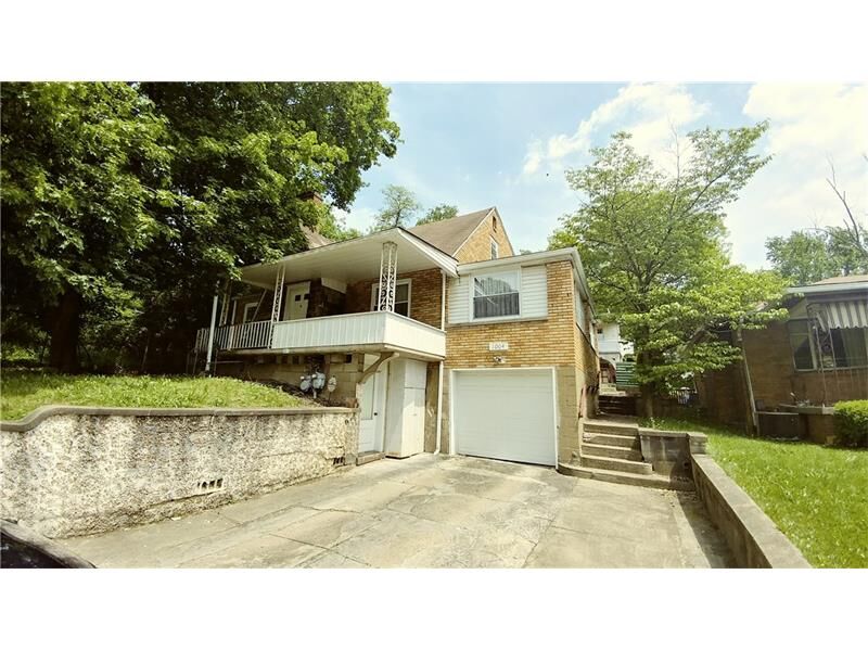 Property Photo: 1004 James PA 15145