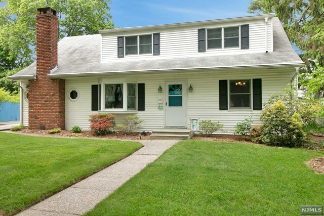 Property Photo:  179 Behnke Avenue  NJ 07652 