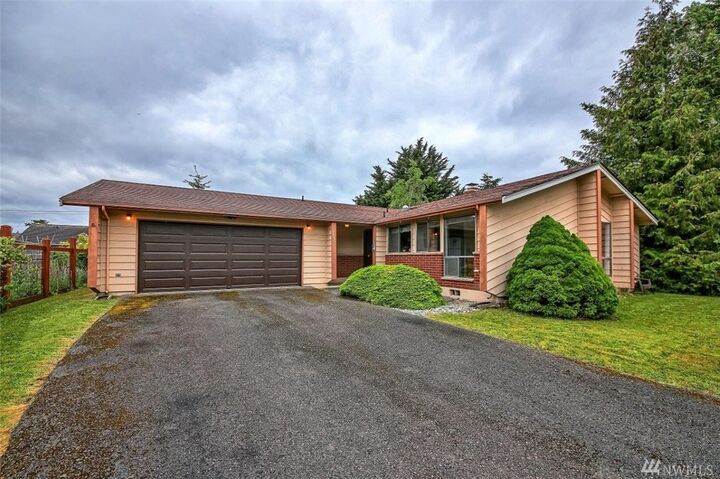 Property Photo: 4405 Lopez Ave WA 98368