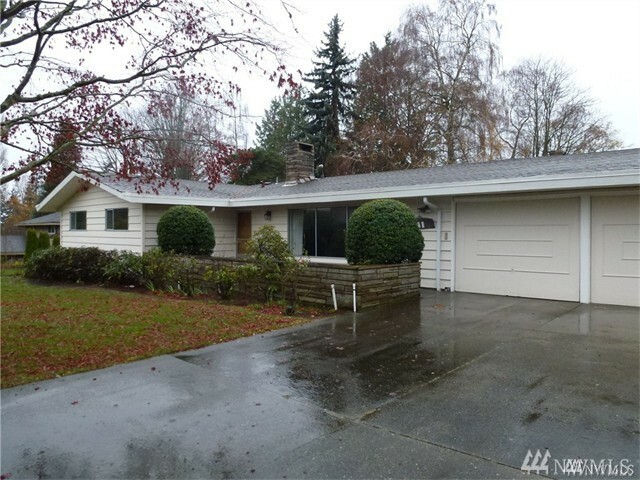 Property Photo:  741 Brookmere Dr  WA 98020 