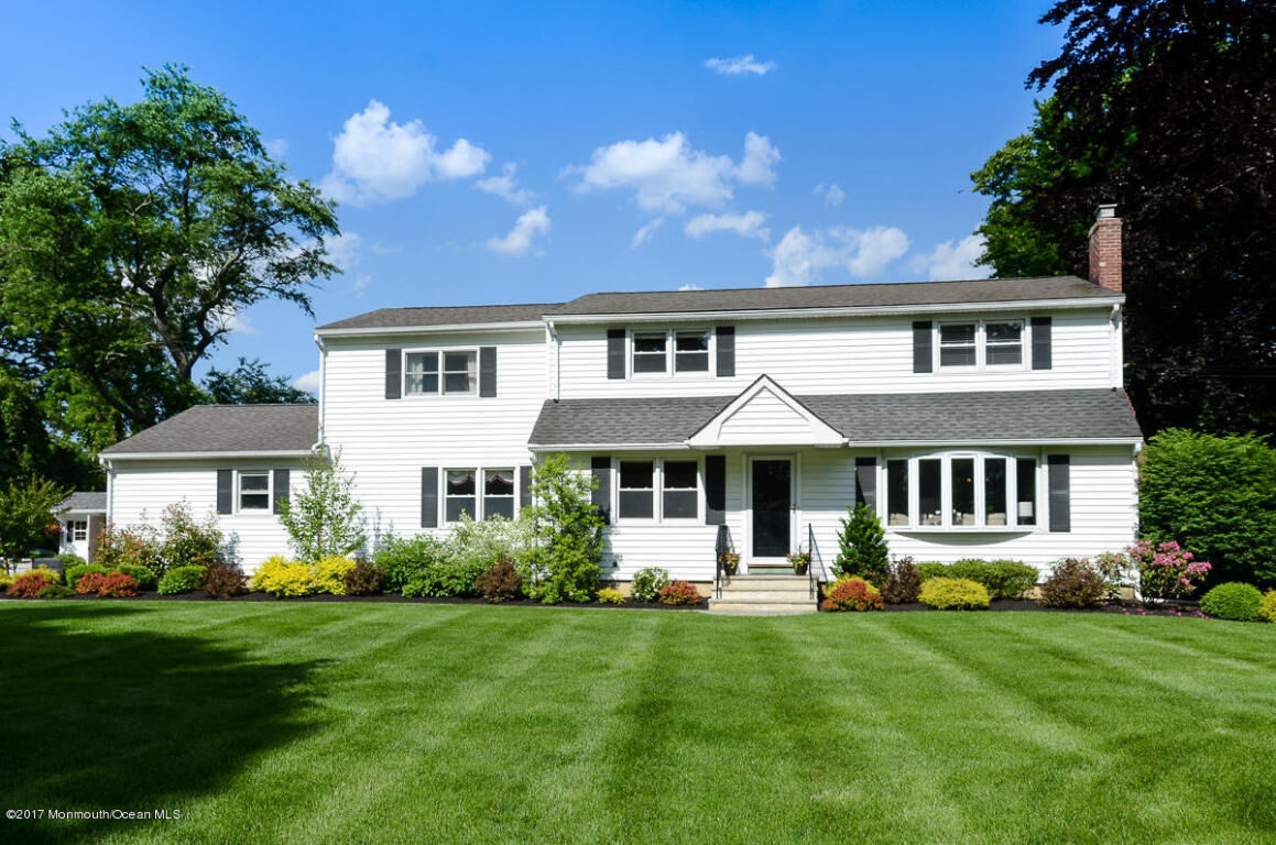 Property Photo:  11 Cedar Place  NJ 07724 