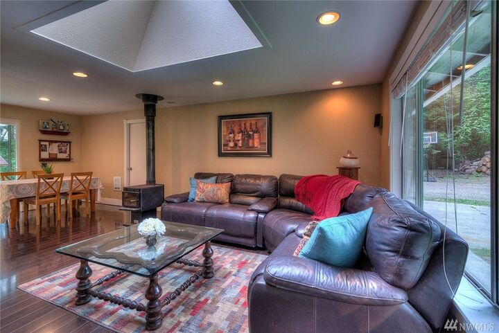 Property Photo:  7512 29th St NW  WA 98335 