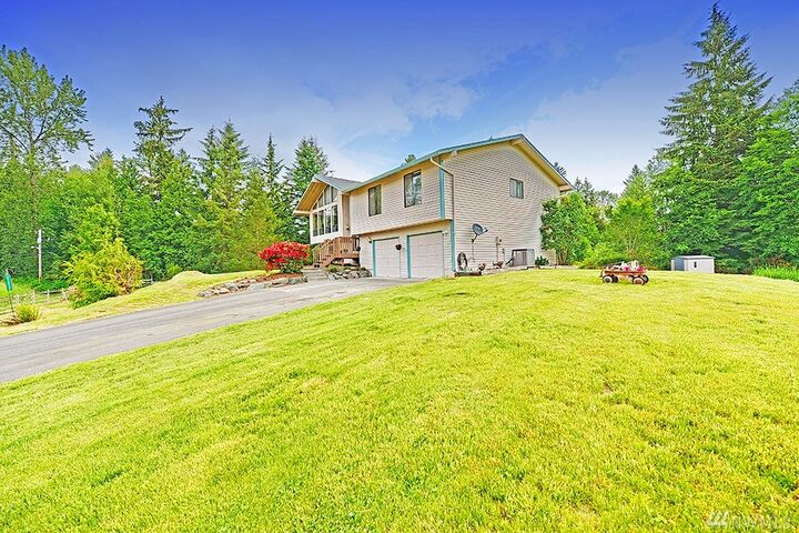 Property Photo:  21217 129th Ave SE  WA 98296 