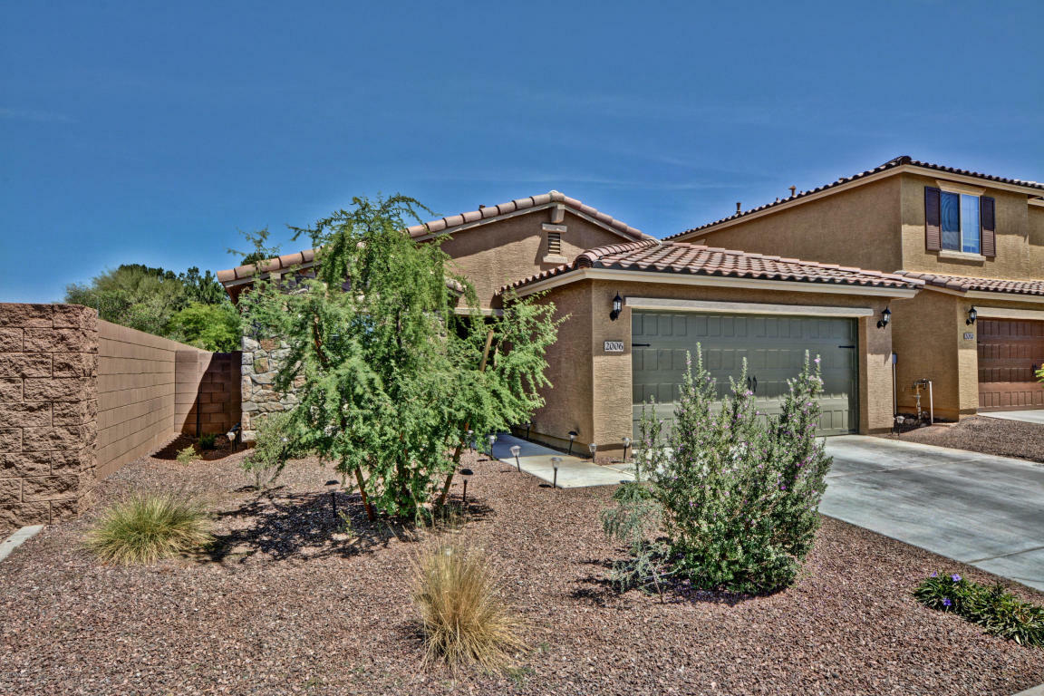 Property Photo:  2006 E Anderson Drive  AZ 85022 