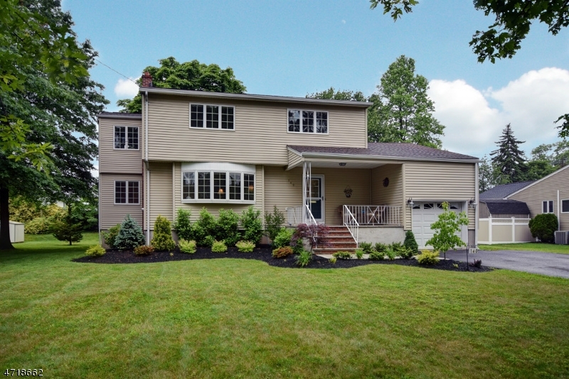 Property Photo:  140 Stemmer Dr  NJ 07066 