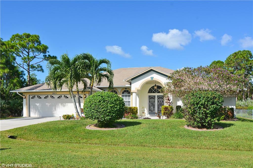 Property Photo:  2615 SE Ruffin Terrace  FL 34952 