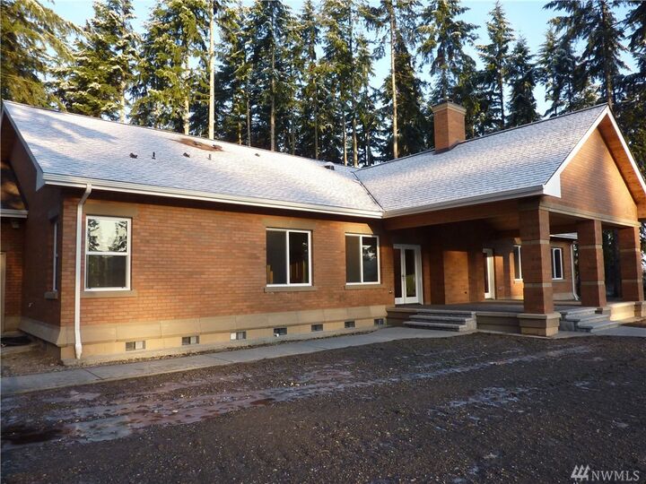 Property Photo:  11310 Harris Rd SE  WA 98597 