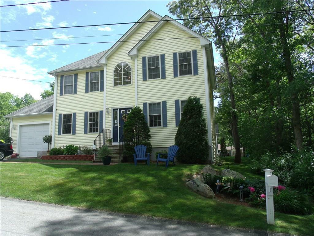 Property Photo: 7 Belec St RI 02864