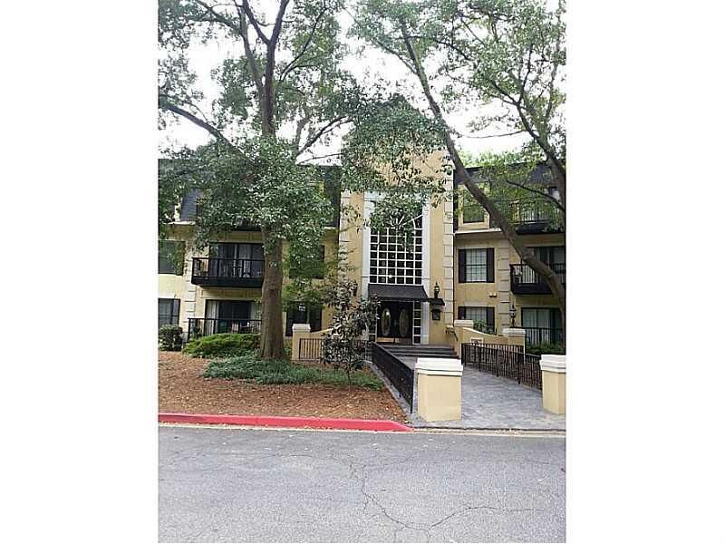 Property Photo: 2319 Pine Heights Drive NE 2319 30324