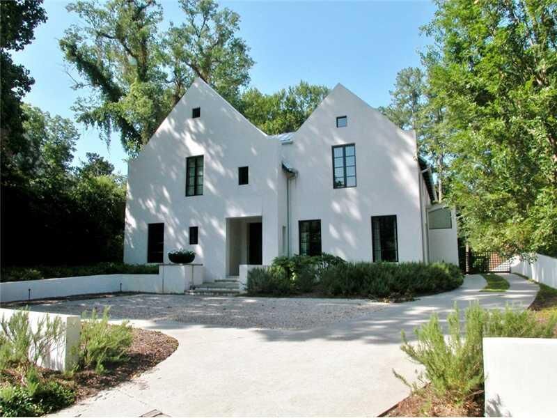 Property Photo: 1109 Berkshire Road NE 1109 30306