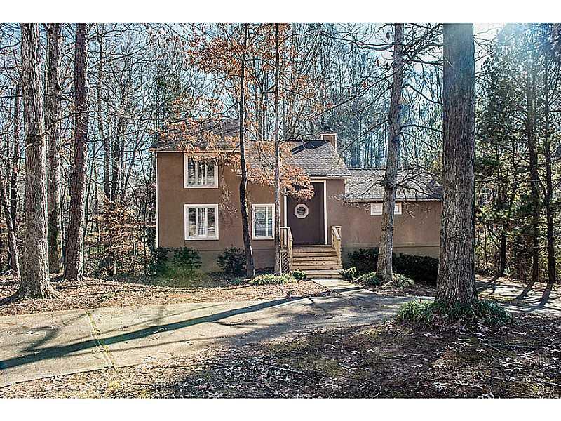 Property Photo: 415 Hembree Hollow 30076