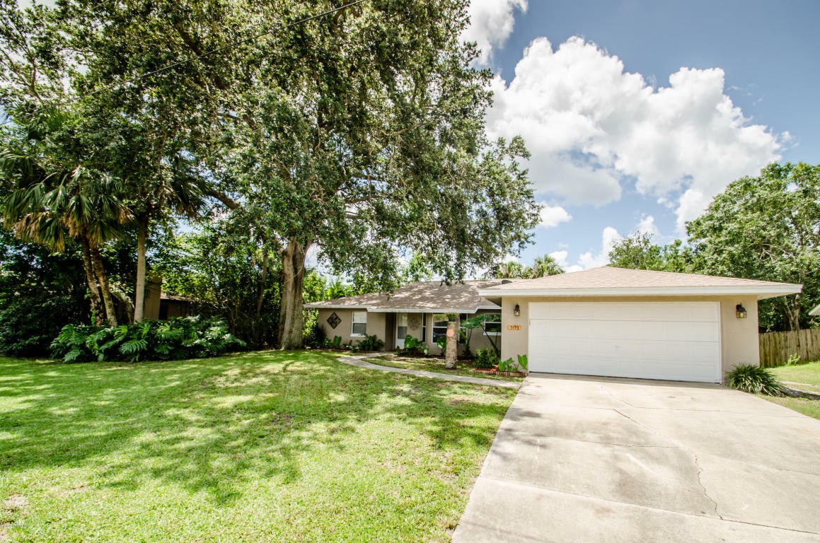 Property Photo:  5195 Andover Street  FL 32927 