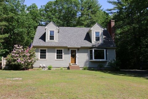 Property Photo:  46 Pond View Drive  NH 03032 