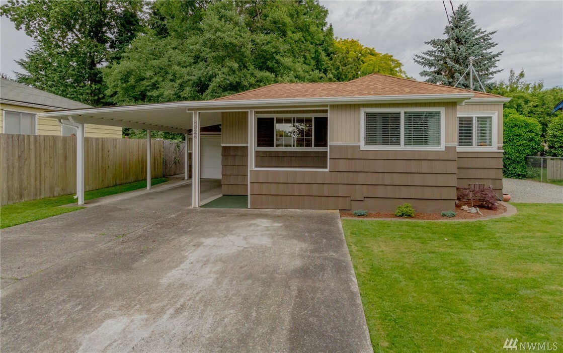 Property Photo:  8826 15th Ave SW  WA 98106 