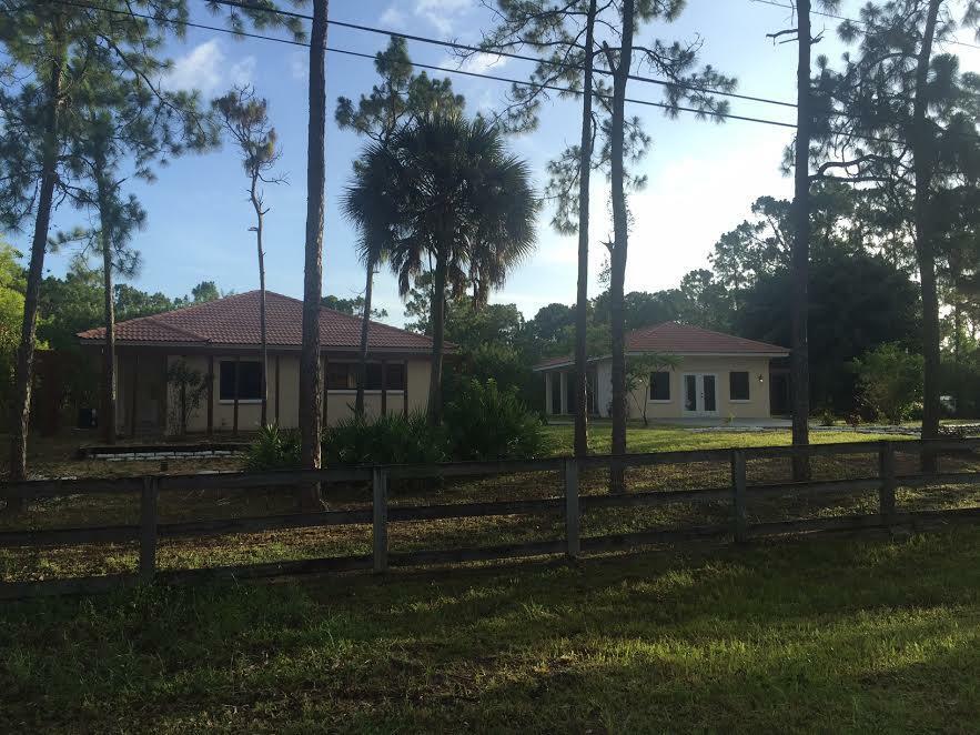 Property Photo:  18605 N 42nd Road  FL 33470 