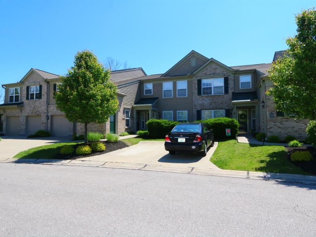 Property Photo:  2397 Twelve Oaks Drive  KY 41042 