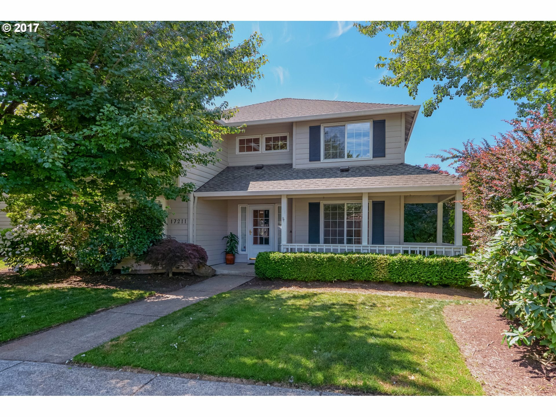 Property Photo: 17211 SE 30th St WA 98683