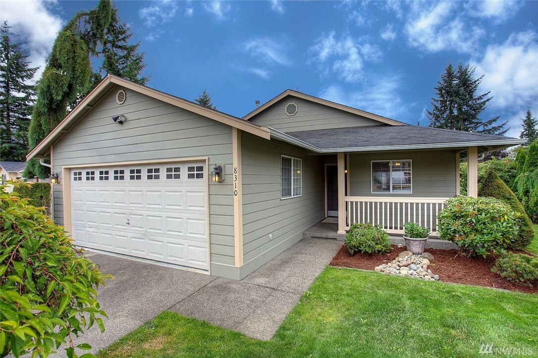 Property Photo:  8310 187th St Ct E  WA 98375 