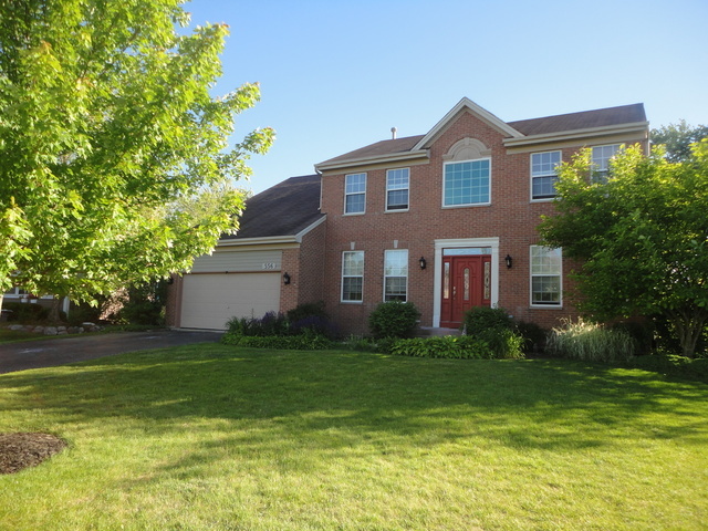 Property Photo:  556 Sparrow Court  IL 60046 