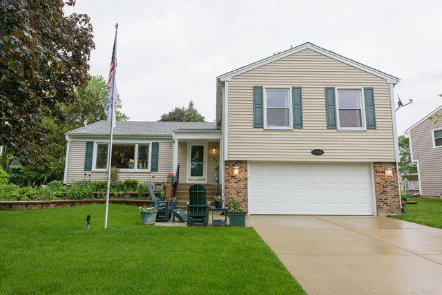 Property Photo:  2164 Countryside Circle  IL 60565 