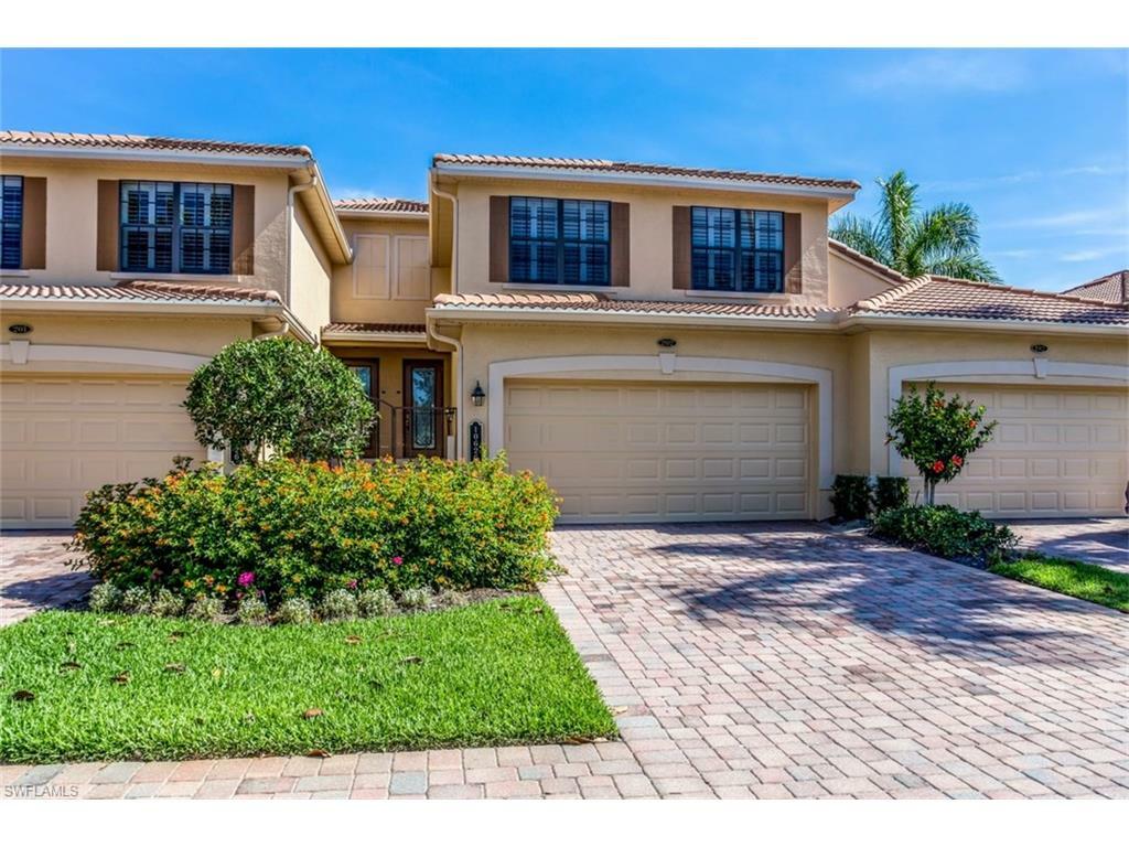 Property Photo:  10626 Smokehouse Bay Dr 202  FL 34120 