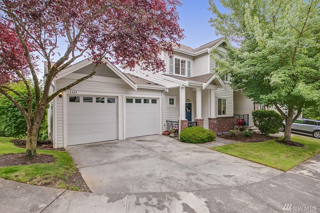 Property Photo: 13324 NE 154th Dr 9A WA 98072