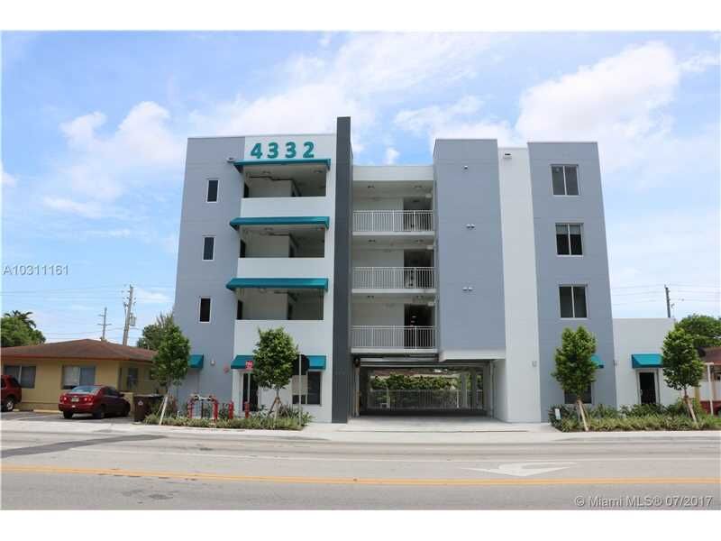 Property Photo: 4332 W Flagler St 301 FL 33134