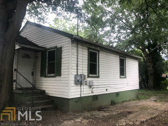 Property Photo: 2124 Larchwood St GA 30310