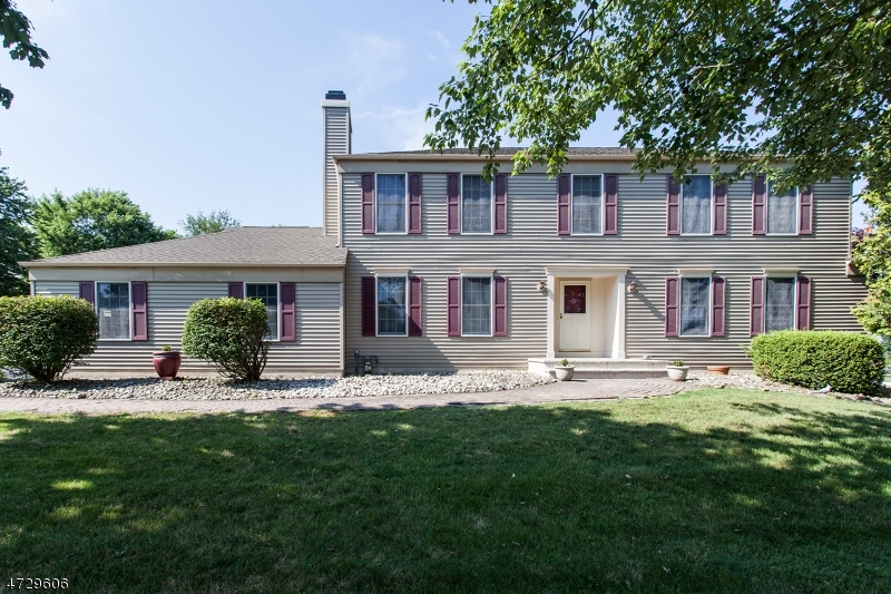 Property Photo:  1 Johnston Dr  NJ 08822 