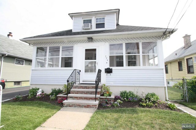 Property Photo:  7-24 Fern Street  NJ 07410 