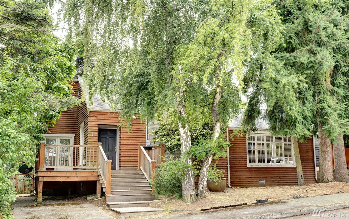 Property Photo:  749 N 98th St  WA 98103 