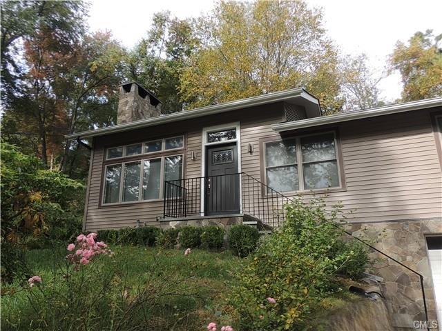 Property Photo:  14 Willow Road  CT 06776 
