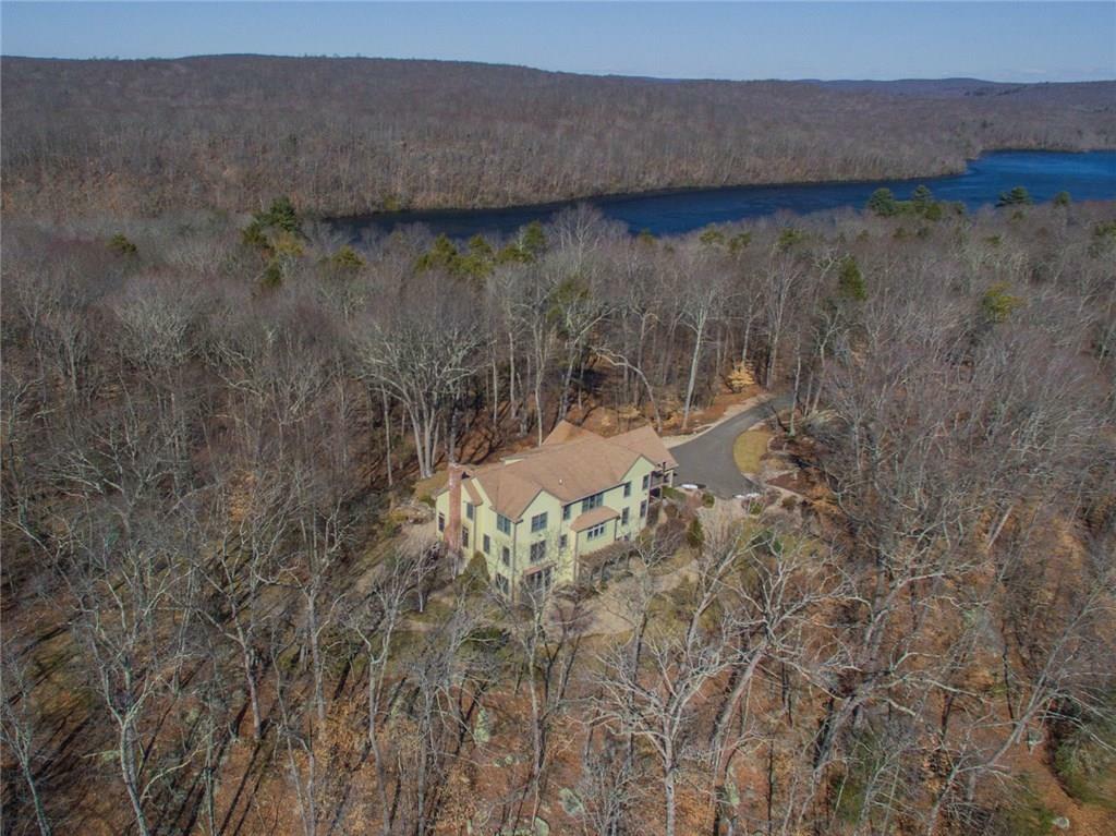 Property Photo:  14 Pond Hollow Road  CT 06371 