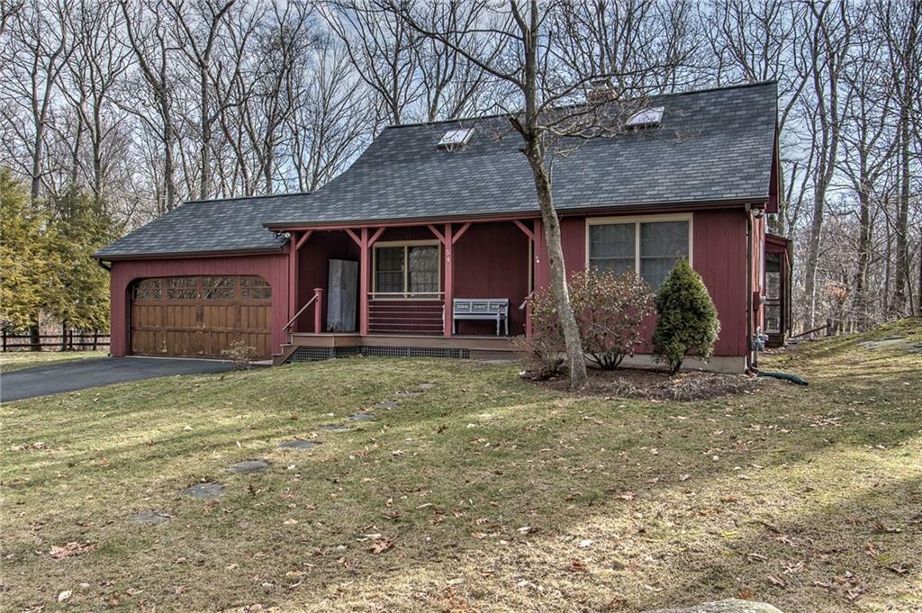 Property Photo:  54 Settlers Farm Road  CT 06468 