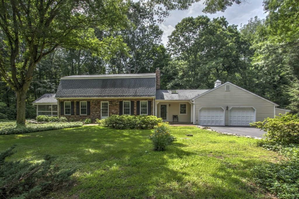 Property Photo: 16 Salem Road CT 06525