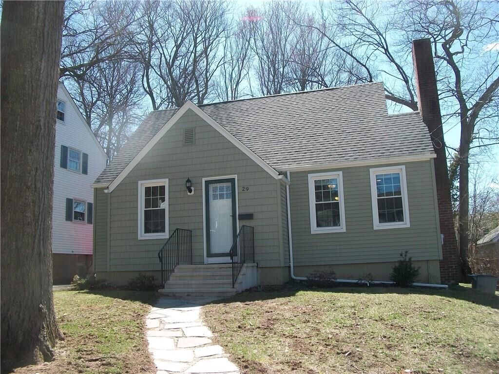 Property Photo:  29 Mowry Street  CT 06473 