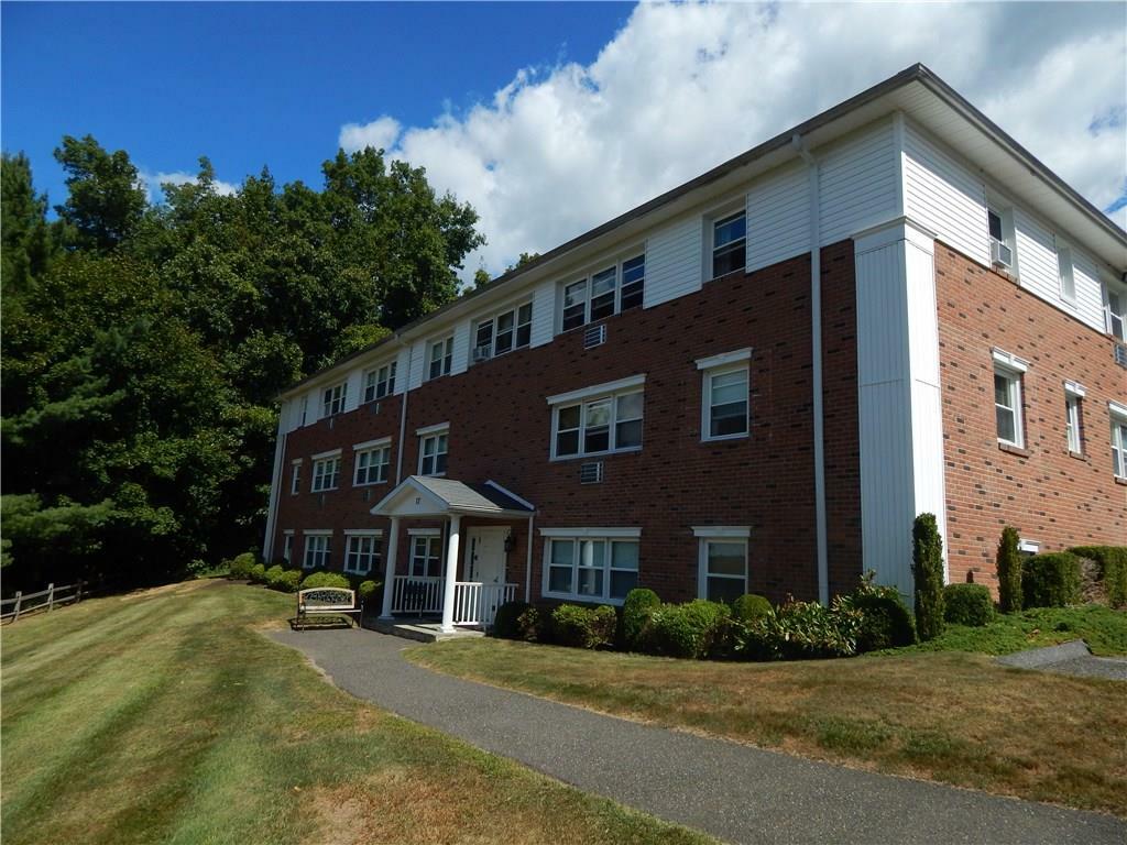 Property Photo: 17 Fordyce Court 7 CT 06776