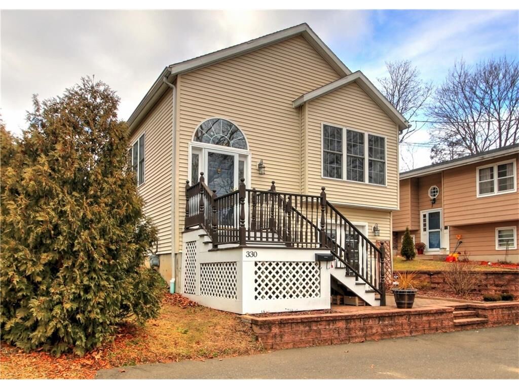 Property Photo:  330 Concord Street  CT 06512 