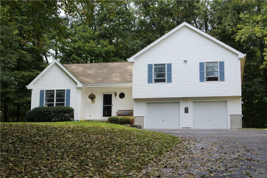Property Photo:  18 Meadowview Lane  CT 06360 