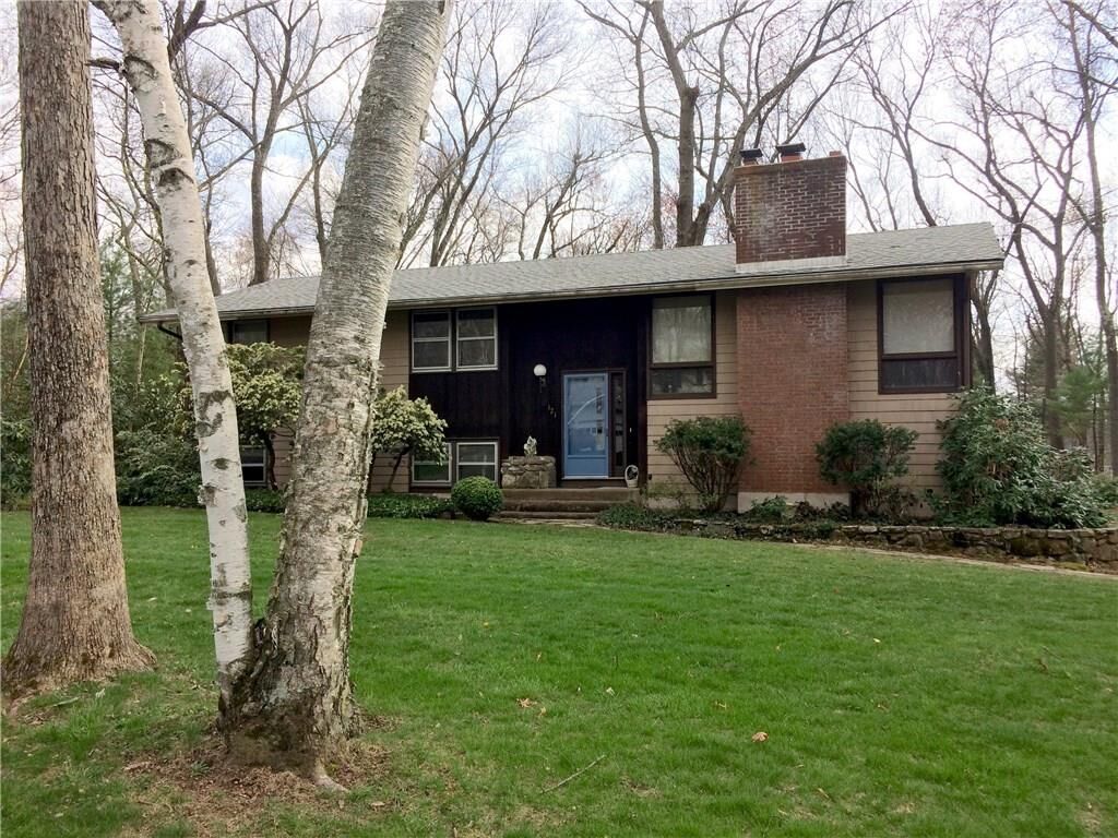 Property Photo:  121 Birch Hill Drive  CT 06074 