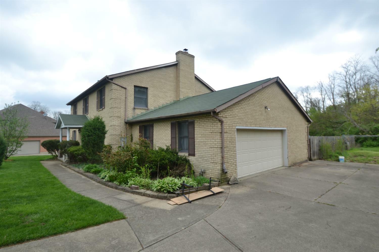 Property Photo: 1469 Jonquilmeadow Drive OH 45240
