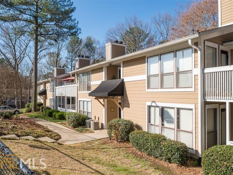 Property Photo: 1216 Summit North Dr GA 30324