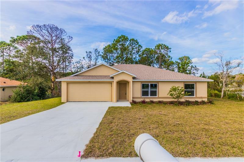 Property Photo:  2750 Augustine Court  FL 32738 