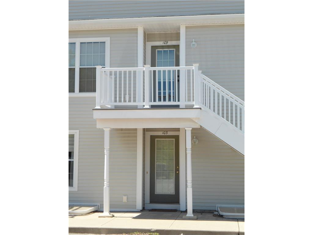 Property Photo: 136 Meridian Street 109 CT 06340