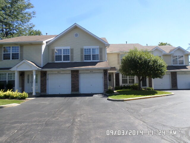 Property Photo: 255 11th Street B IL 60090