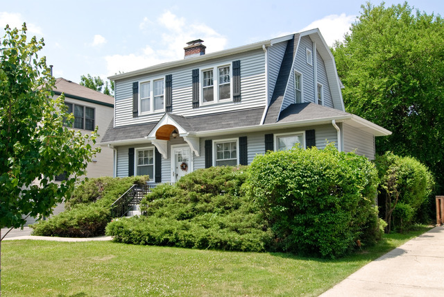 Property Photo: 376 Shenstone Road IL 60546