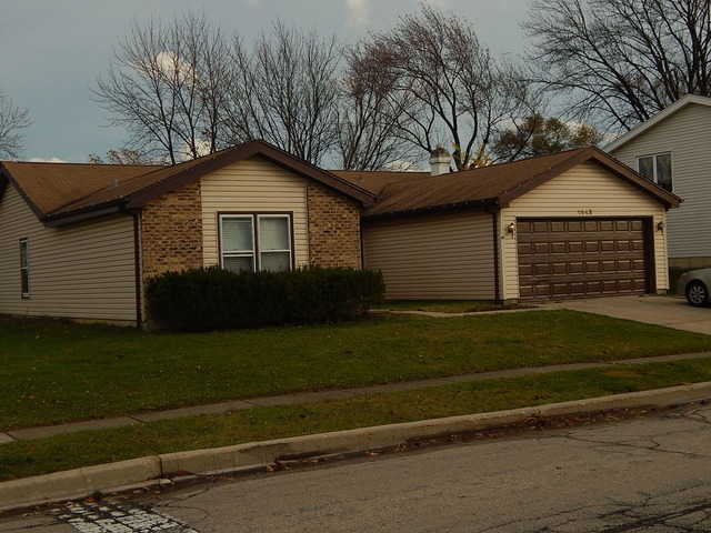 Property Photo: 1943 Towner Lane IL 60139